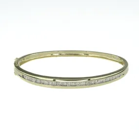 1.80ctw Round & Baguette Diamond Bangle 6.75" Bracelet in 10K Yellow Gold