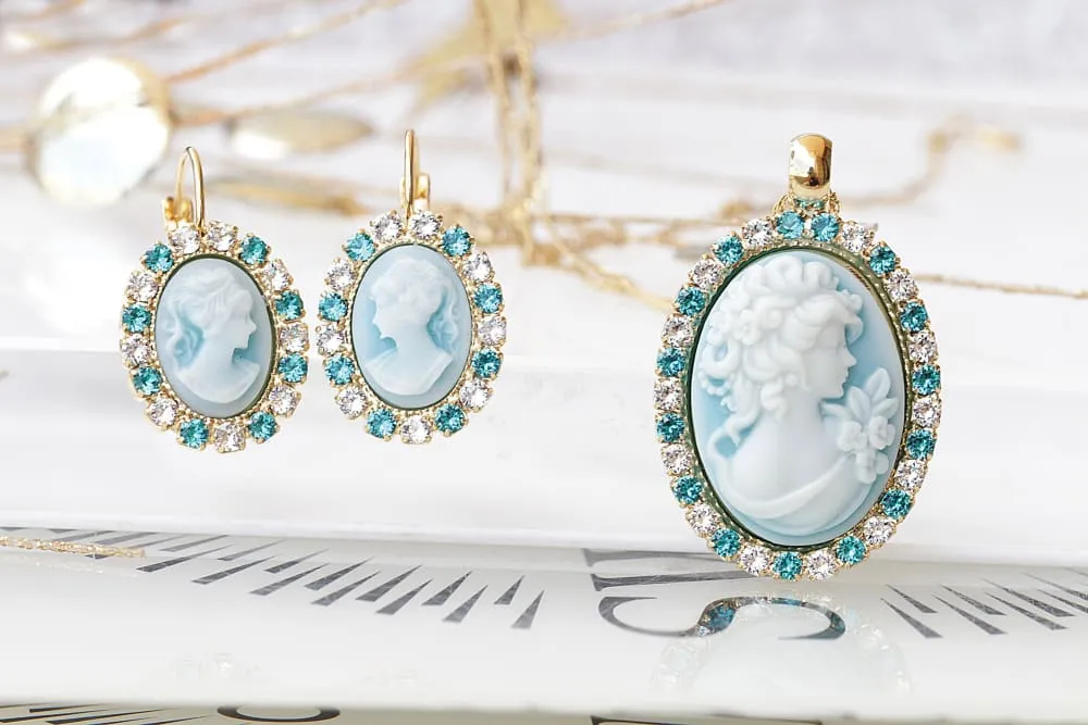 CAMEO WEDDING EARRINGS