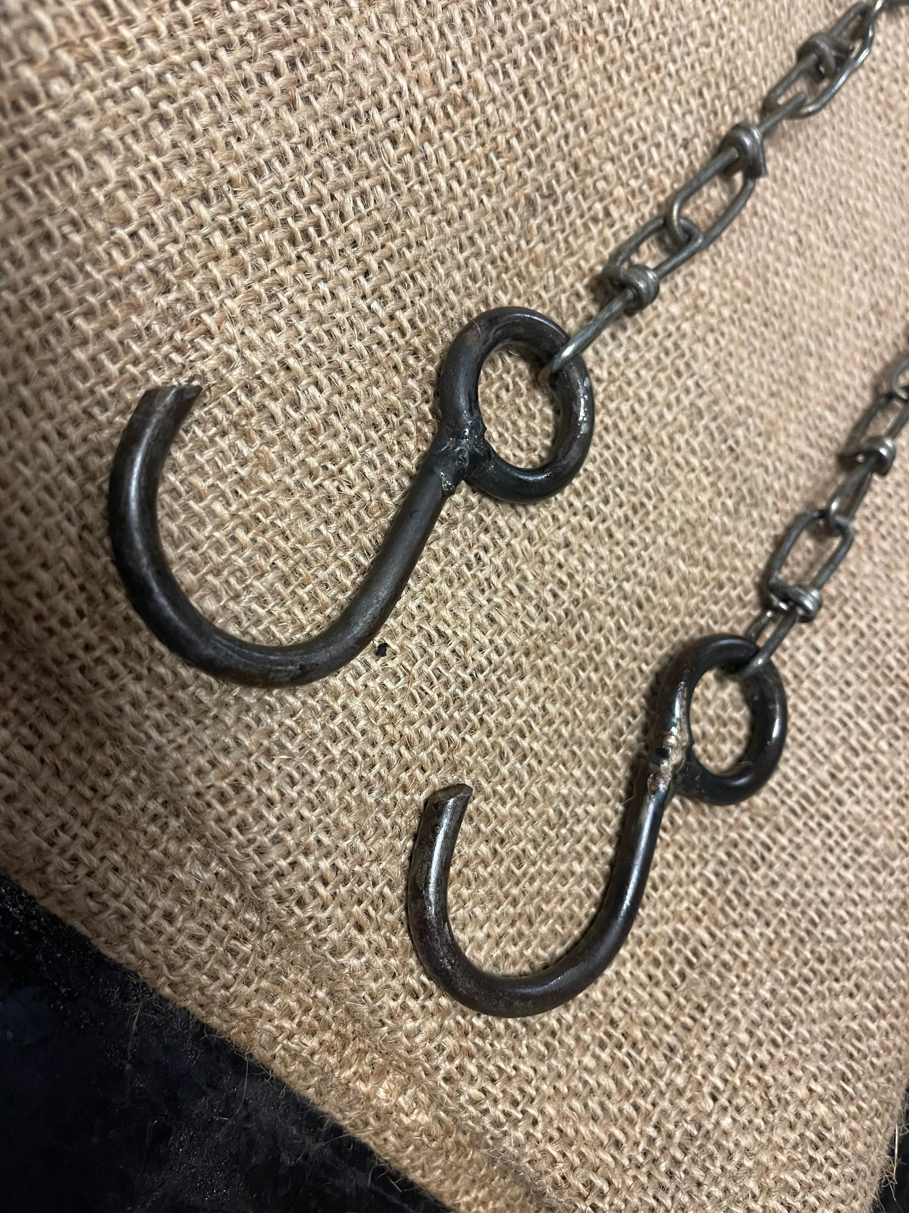 Chain with 2 Hooks