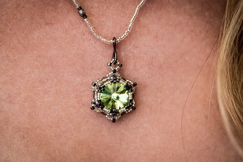 Em'z Blendz Lotus Star Necklace | Handwoven Peridot Green Crystal & Silver