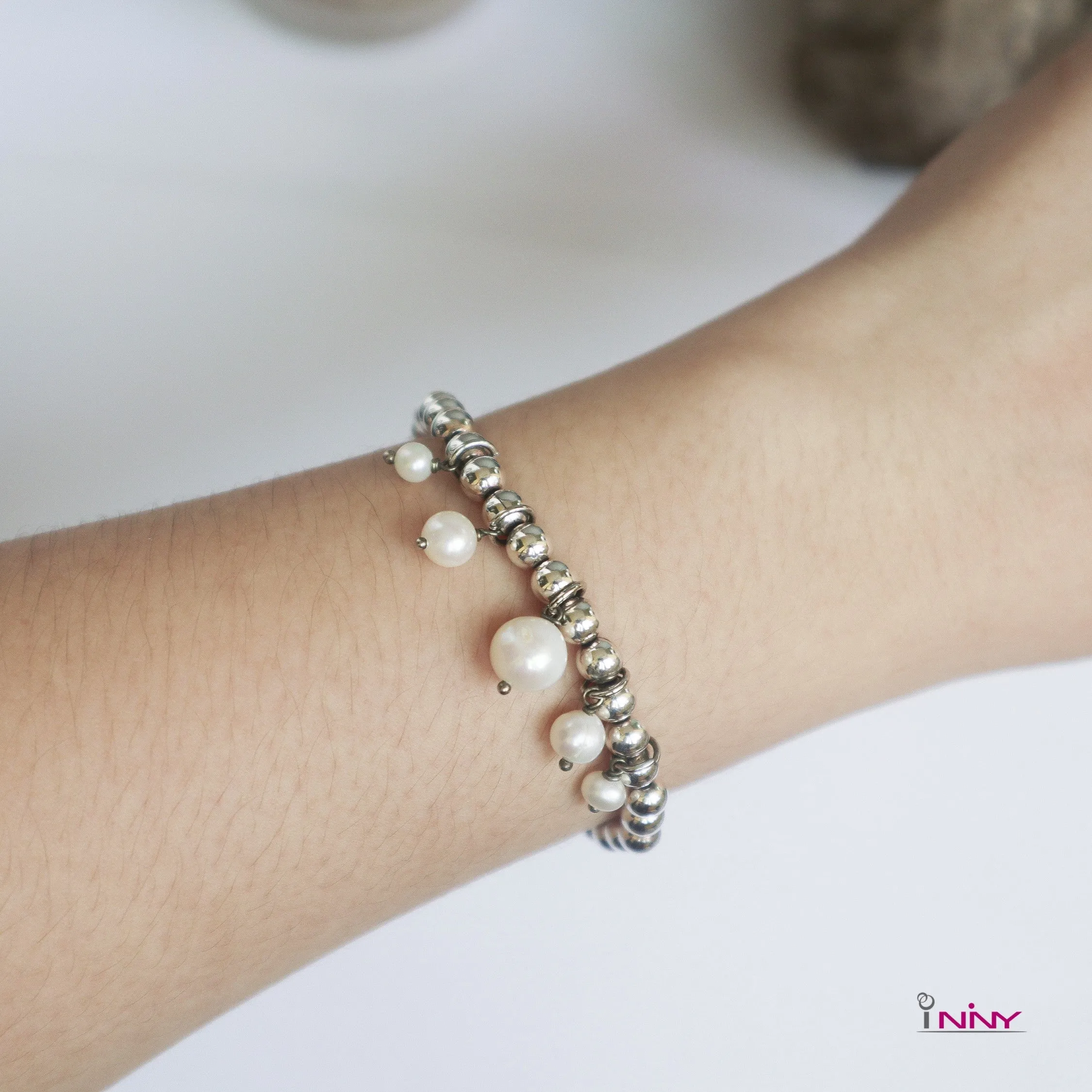 Fresh Water Pearl in Silver Beads Bracelet