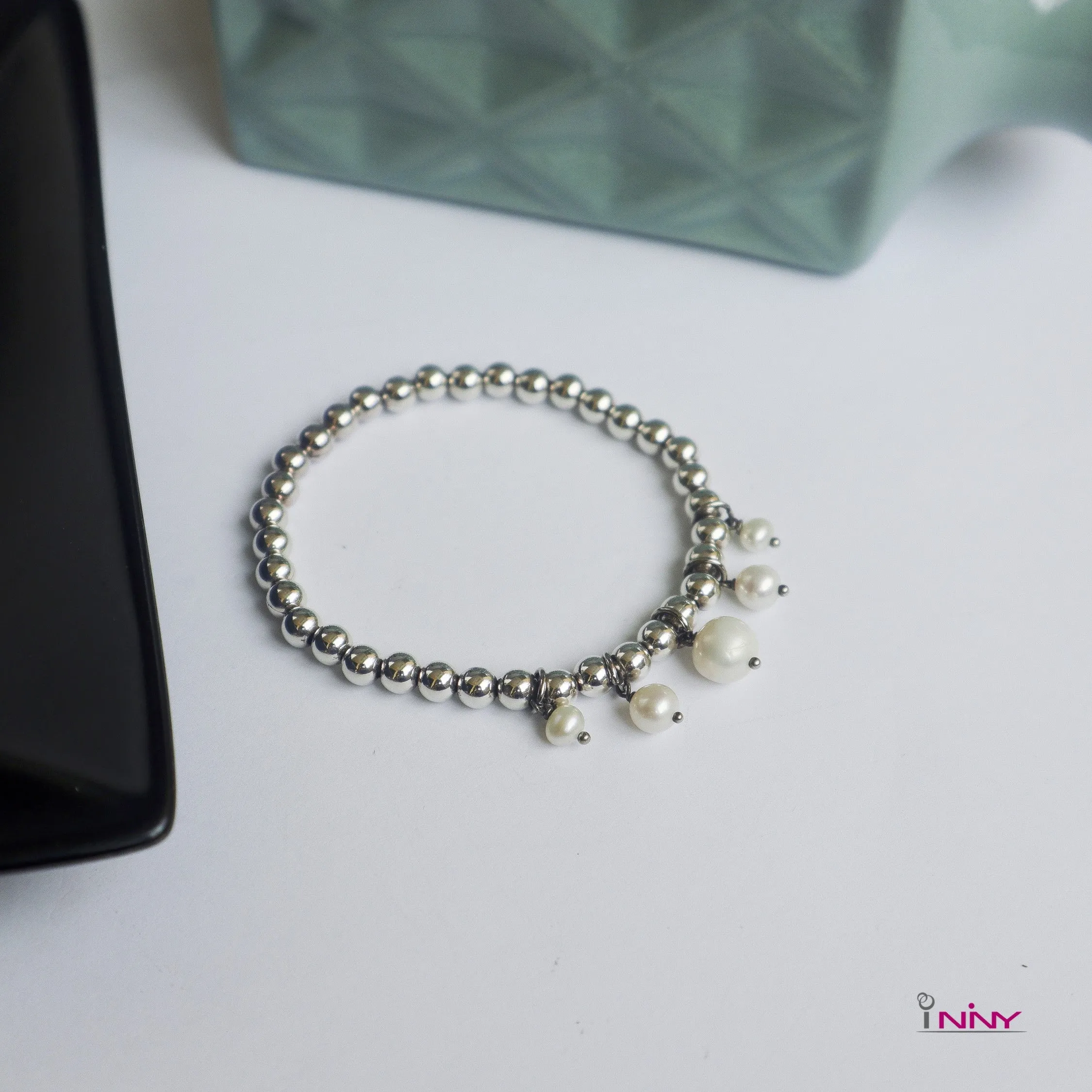 Fresh Water Pearl in Silver Beads Bracelet