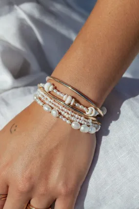 Gold and White Pearl Bead Bracelet - Hiwahiwa