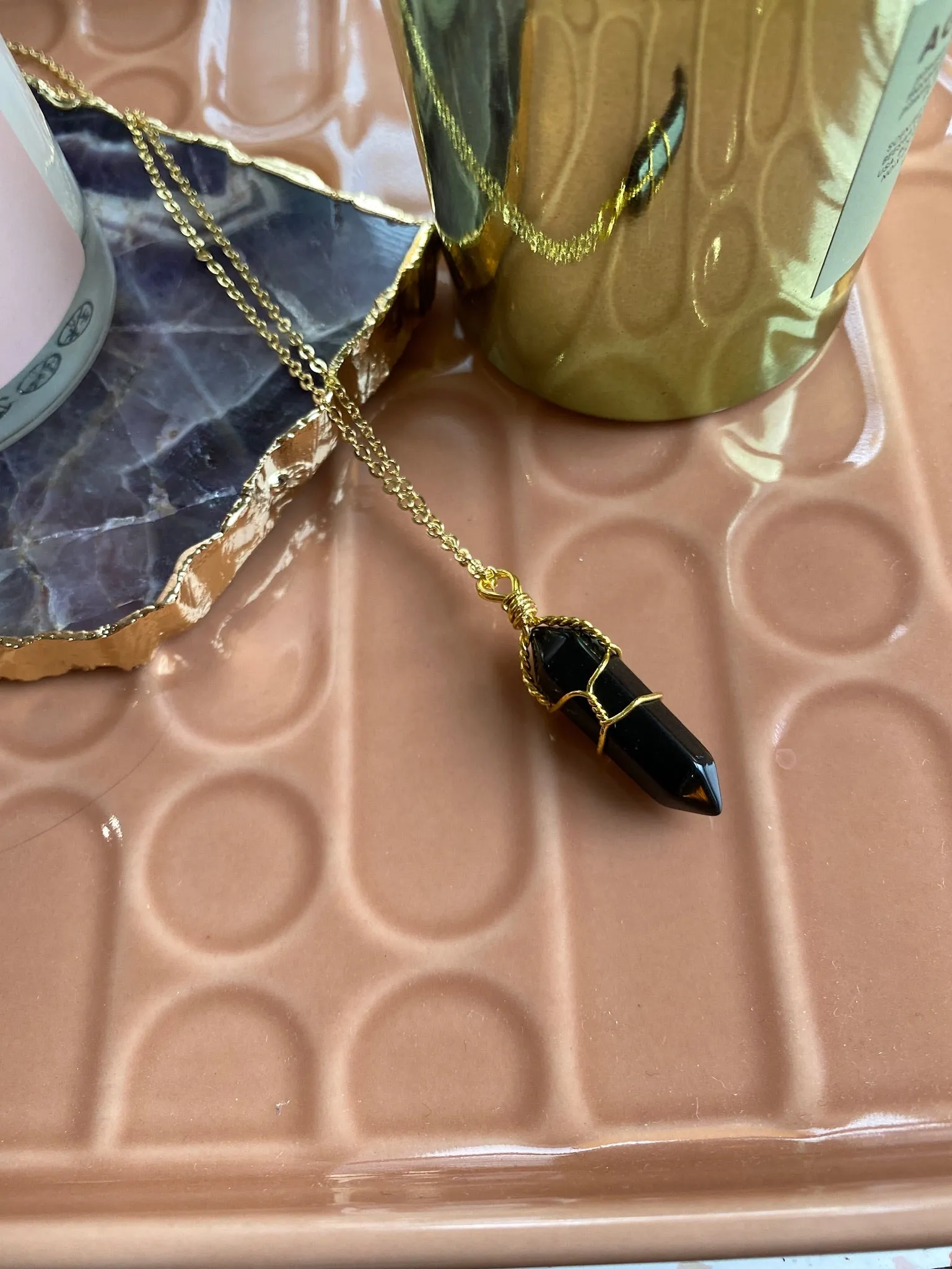 Helene Pendant | Onyx