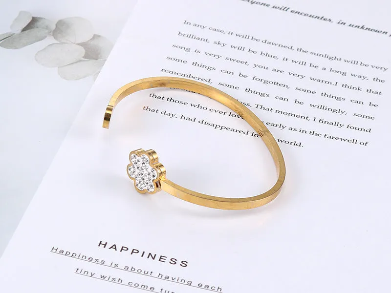 Korean-Inspired Floral Zircon Titanium Steel Bracelet - Personalized Minimalist Stainless Steel Jewelry