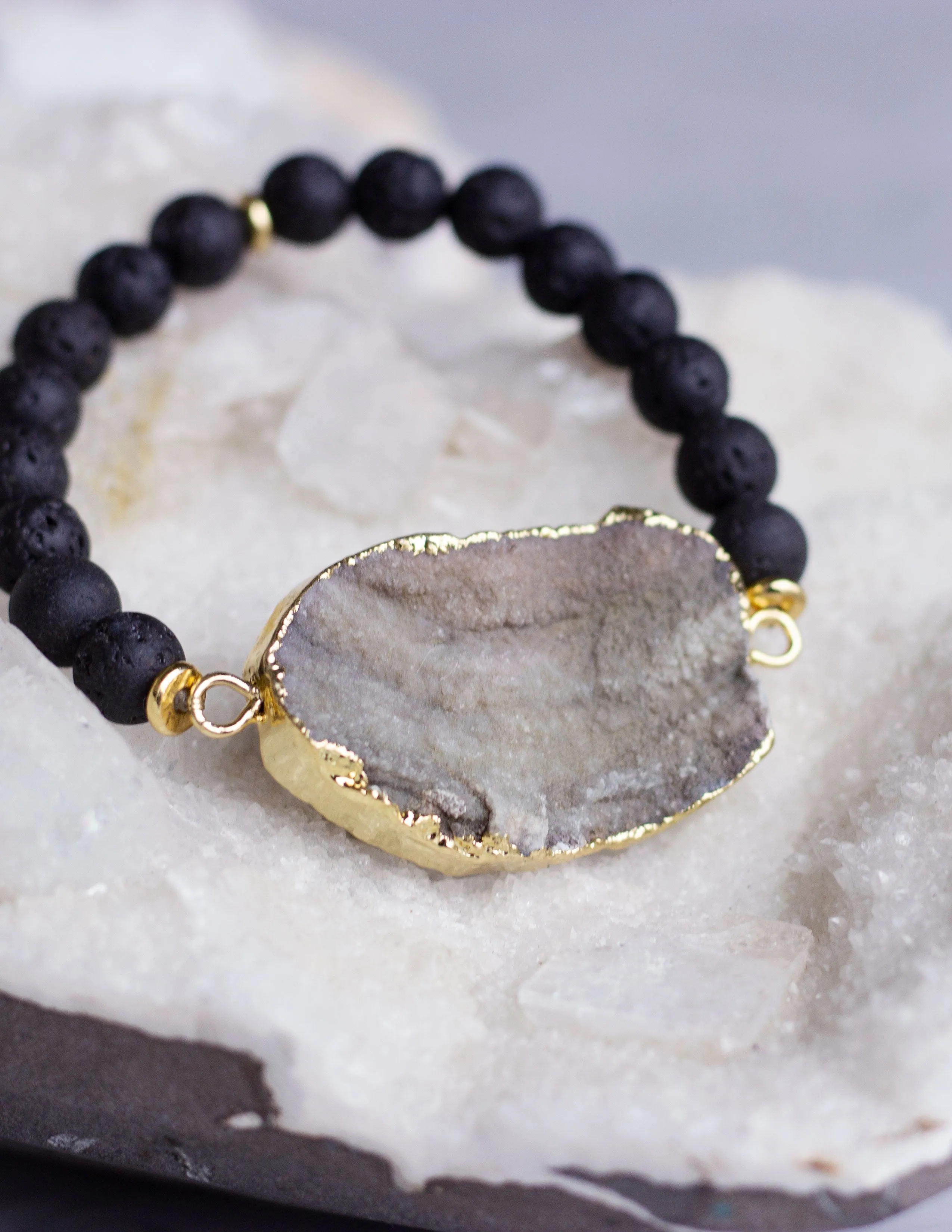 LAVA BEADS/ QUARTZ BRACELET- 0704