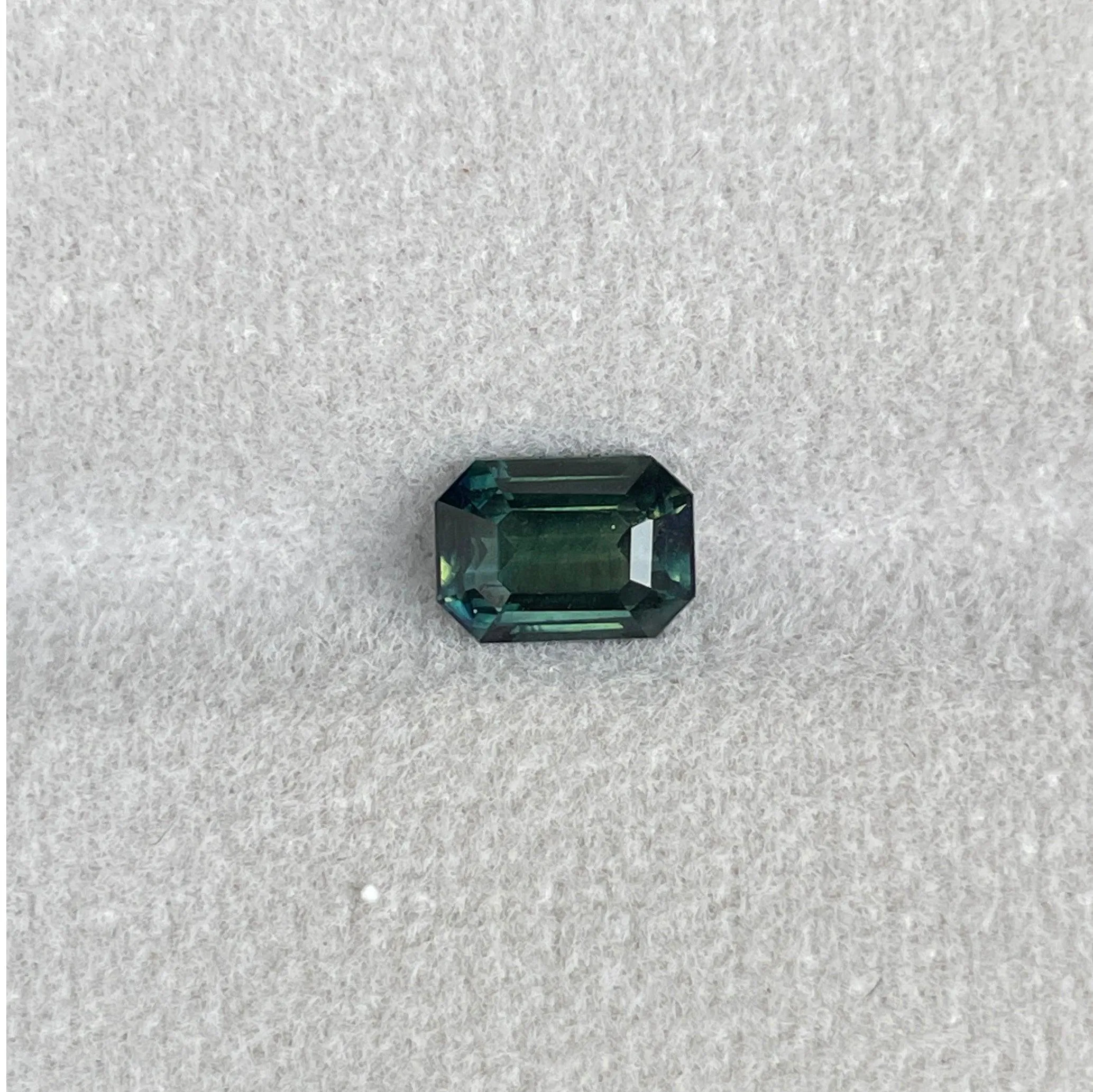 Minimalist 1.55 crt Emerald Shaped Green Sapphire for Pendant Necklace, Dainty Wedding Necklace Valentine's Gift for Her