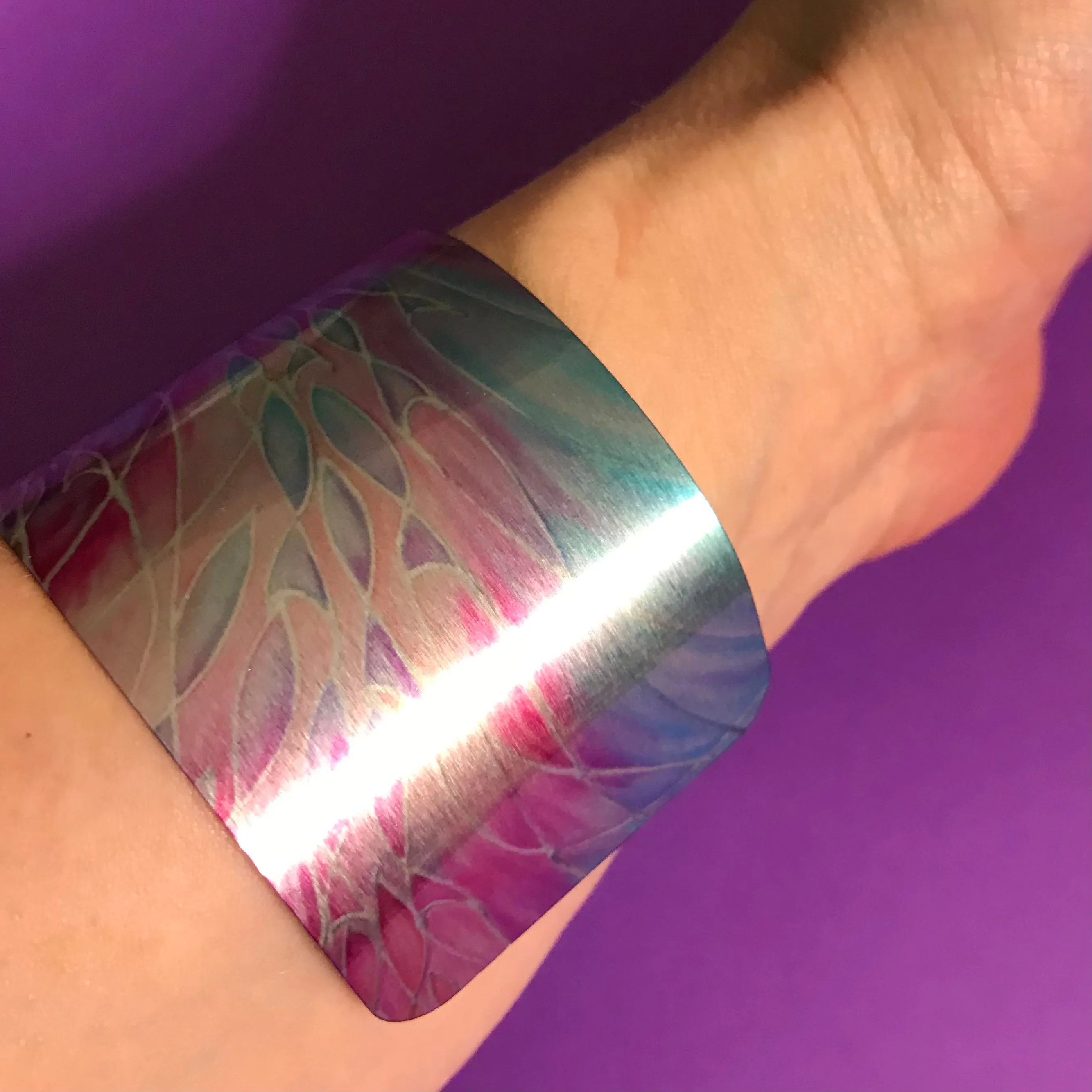 Pretty Pink Turquoise Swirling Sea Shoal Bracelet - Statement Cuff Bracelet - easy wear lightweight aluminium.