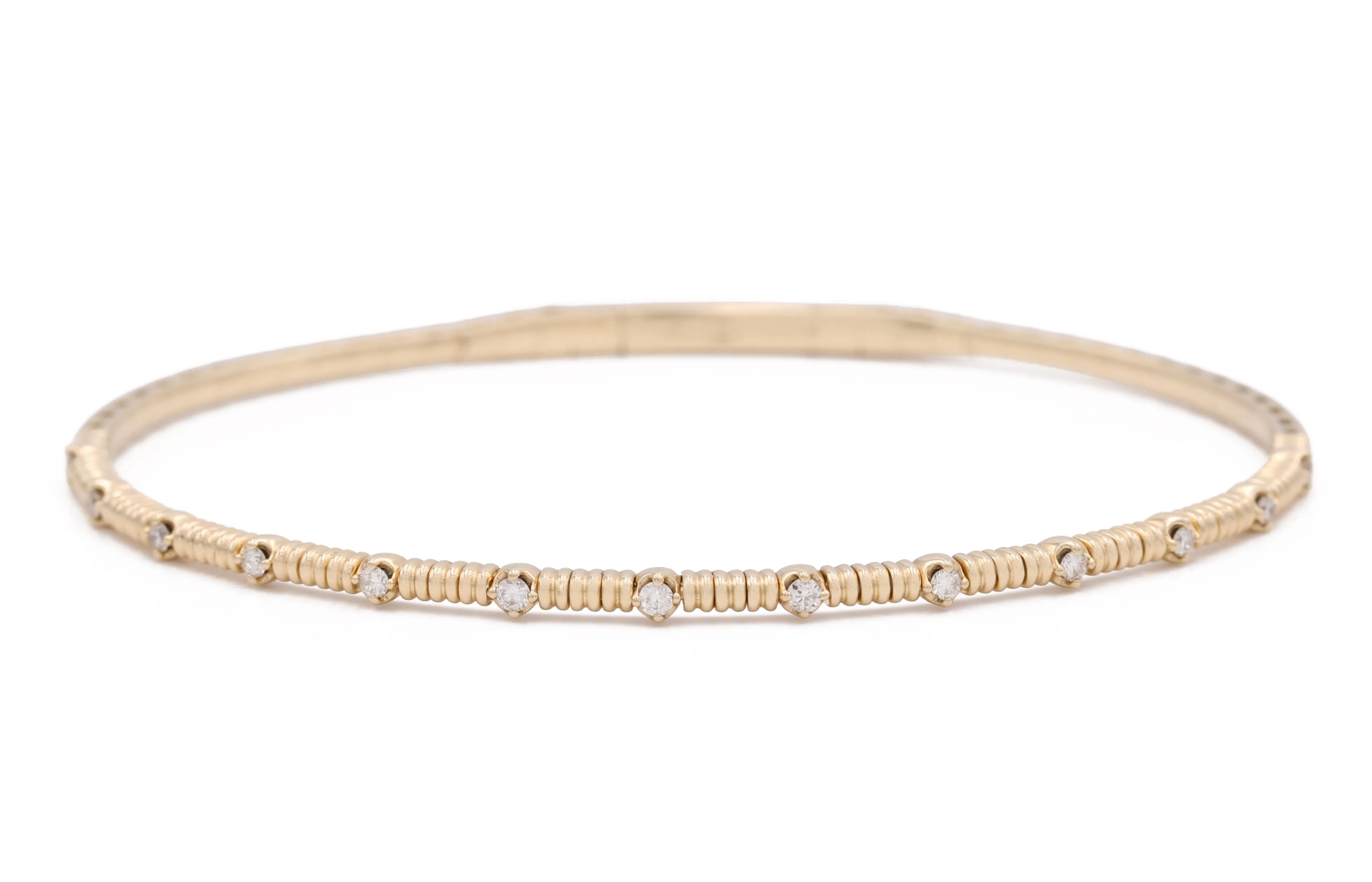 Yellow Gold 14K Bangle Bracelet With Diamonds